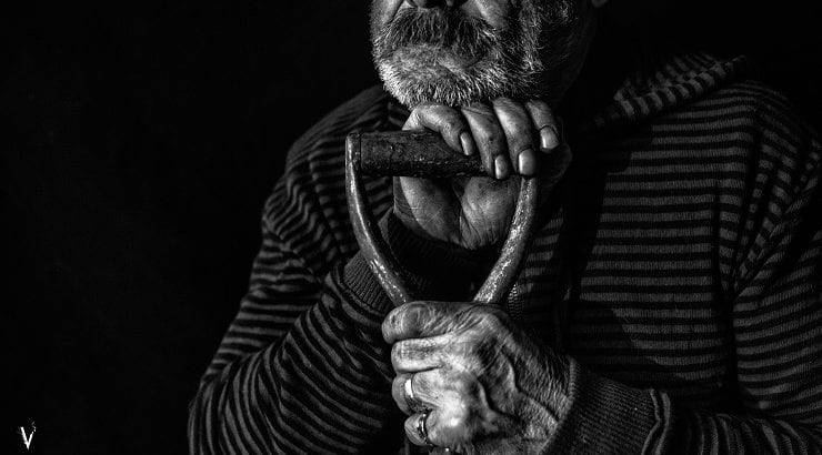 Με ποια πλευρά είστε;